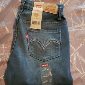 Levi's 711 Skinny jeans